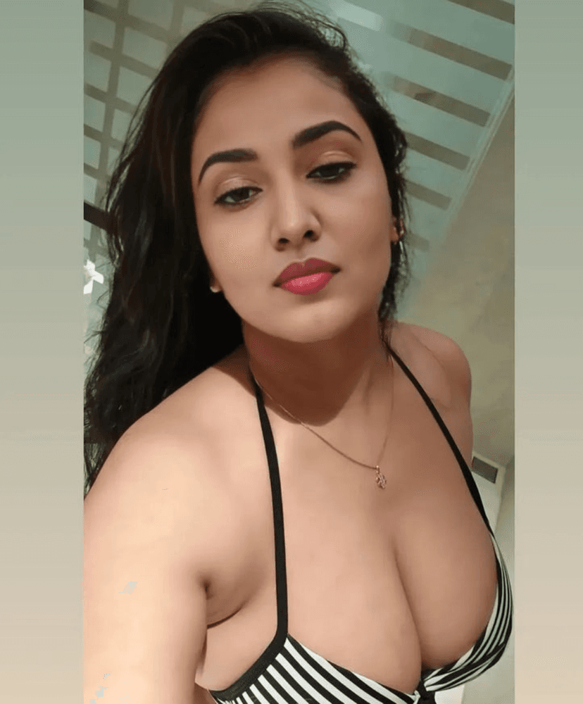 Call Girl in Kolasib, Mizoram - Hi Nisha sarma college girl independent 24 7 available